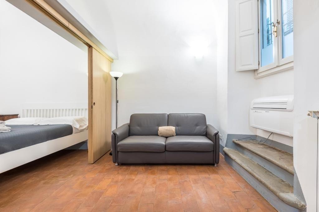 La Casa Di Ugo-A Due Passi Dal Duomo Apartment Florence Luaran gambar